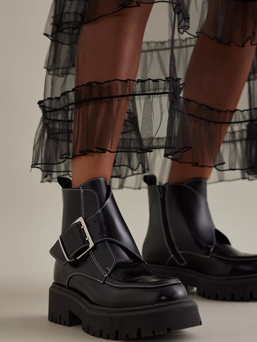 Mauve Black Leather Ankle Booties With Chunky Heel